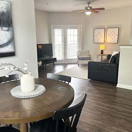 Hidden Gem At Med Center 2Br & 2Ba Apartment Houston Dış mekan fotoğraf